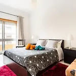Leca's Flat**amazing Views**porto * 莱萨·达·帕尔梅拉