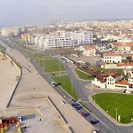 Leca's Flat**amazing Views**porto 莱萨·达·帕尔梅拉
