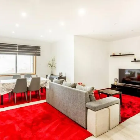 Leca's Flat**amazing Views**porto 아파트 레카다팔메이라